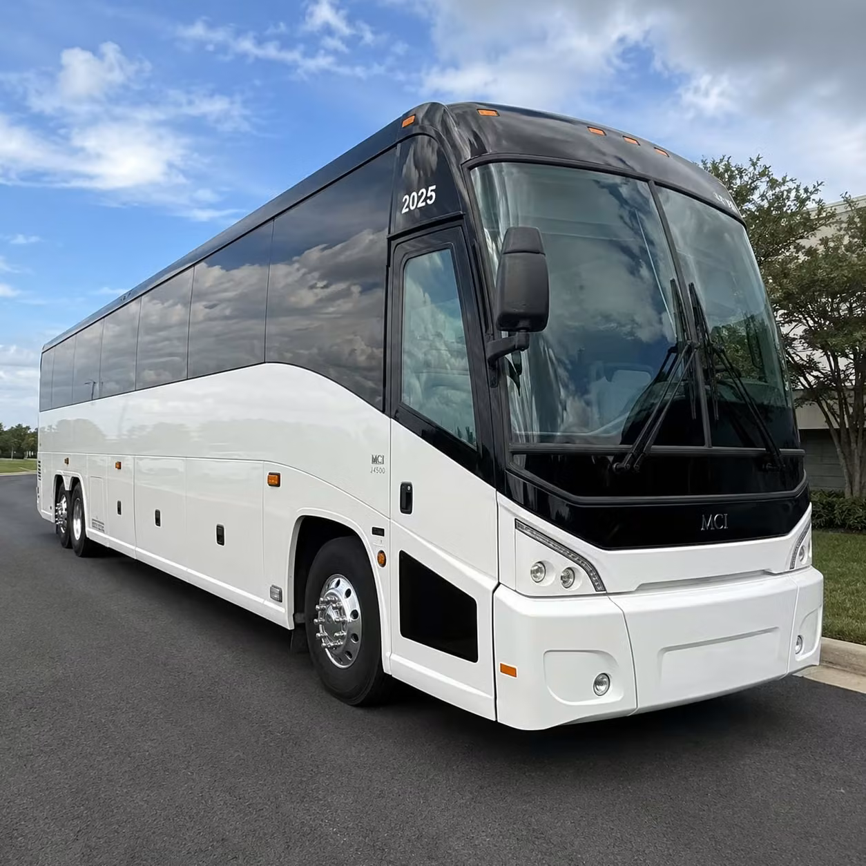 airport transfers and executive transportation at daniel k inouye international airport