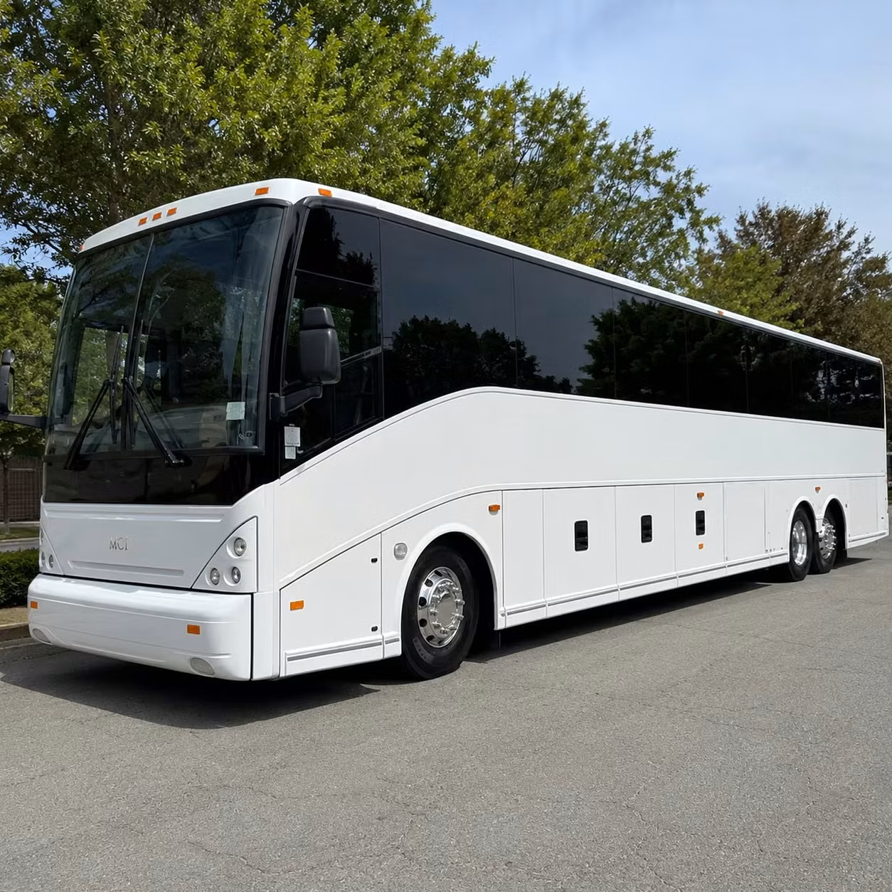 book airport transportation in honolulu or any city nearby