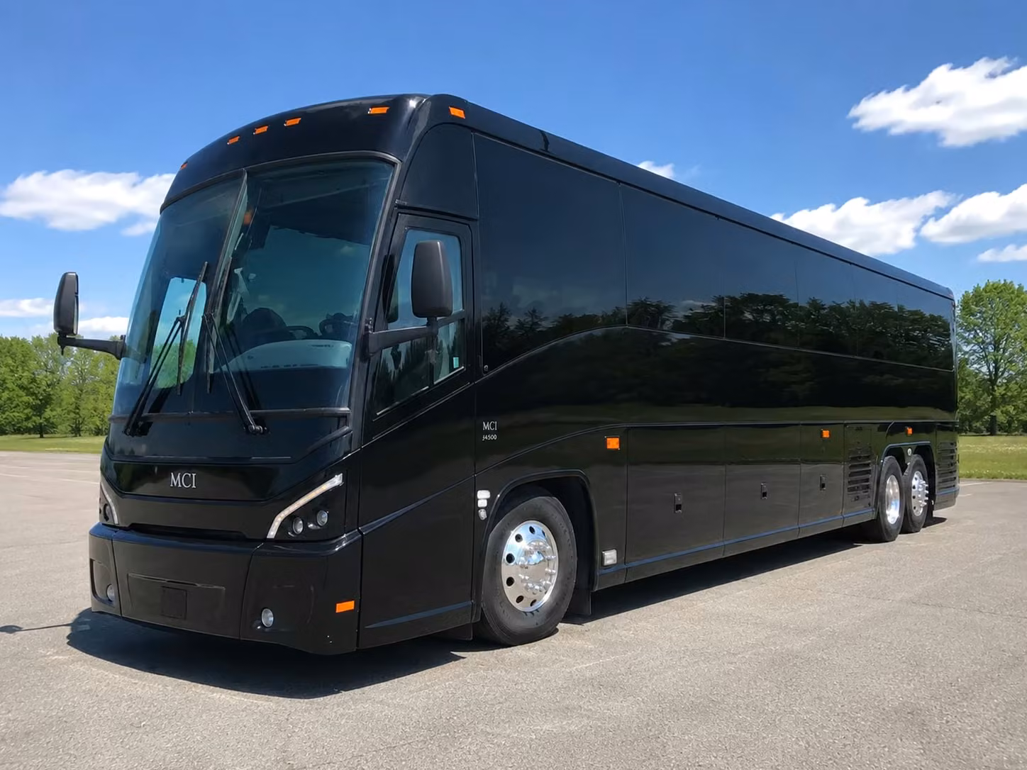 charter buses for honolulu science center and museum field trips