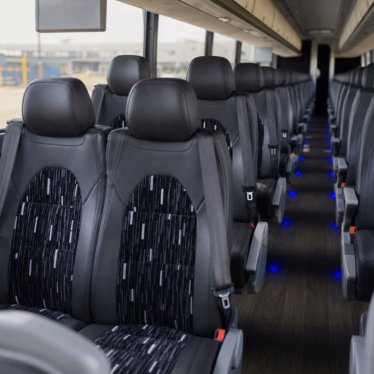 compare bus rentals in honolulu with one online quote