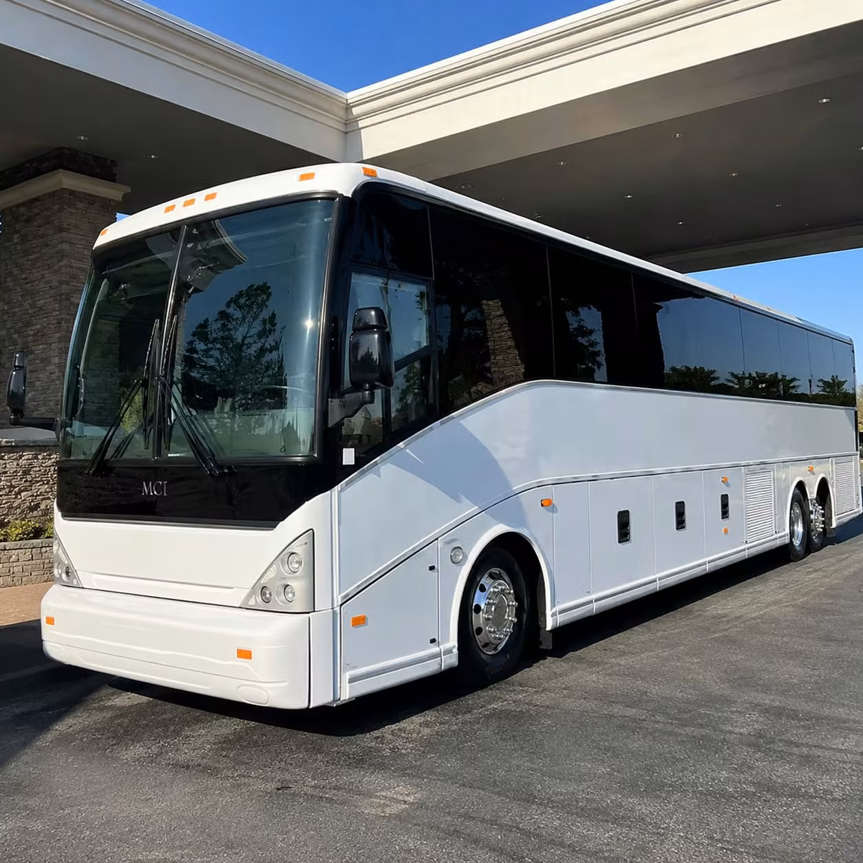 corporate and convention airport transportation for honolulu events