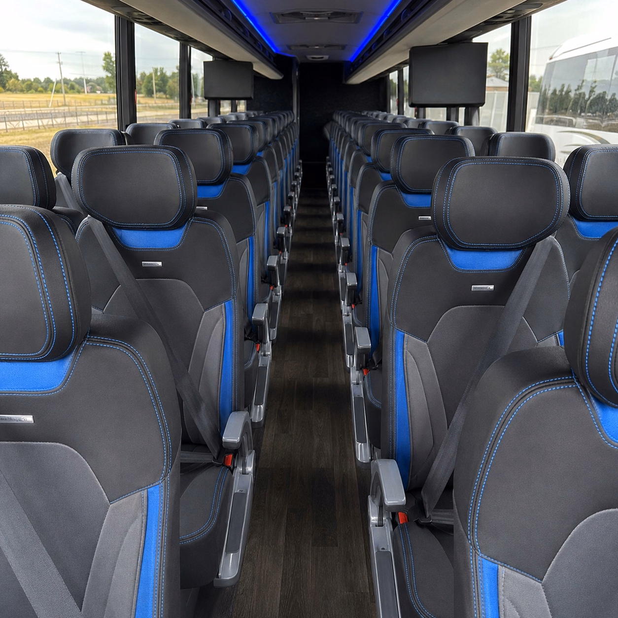 honolulu charter bus interior